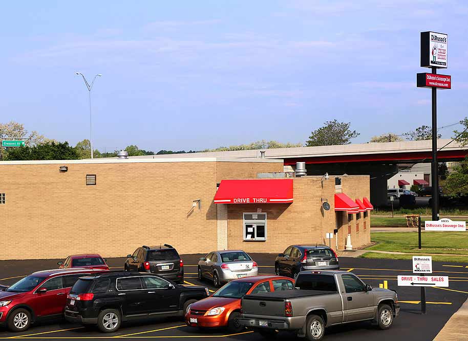 dirusso-sausage youngstown-factory-exterior